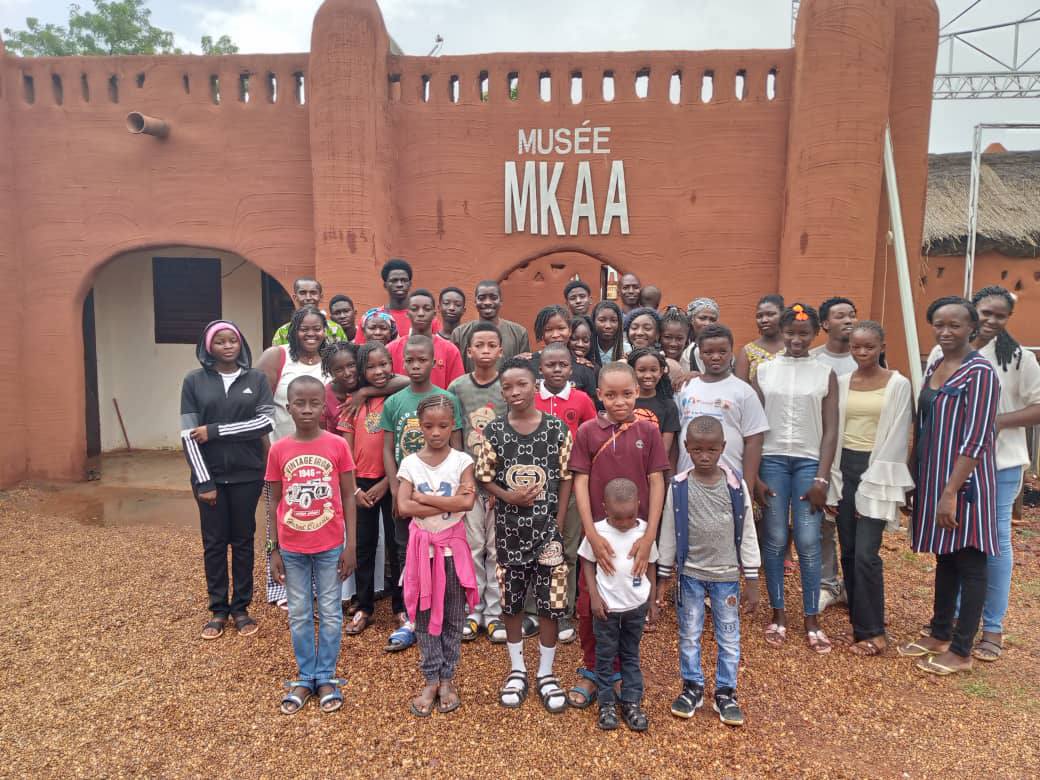 VISITE DES JEUNES DU CAMP BIBLIQUE JEUNESSE EN MISSION, le vendredi 8 août 2025 AU CCK